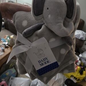 Gray Elephant Plush Blanket